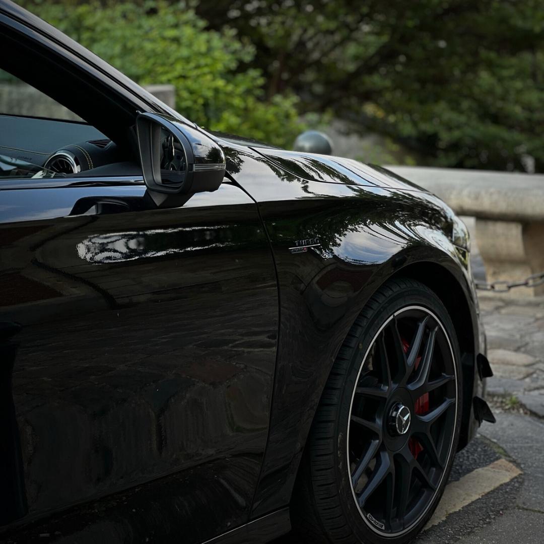 Guide location voiture luxe Paris